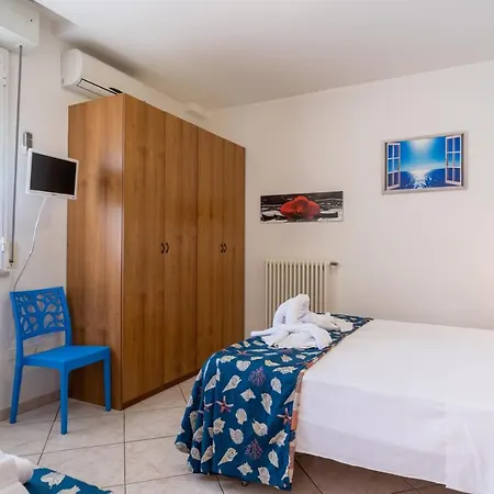 Montmartre 4* Rimini