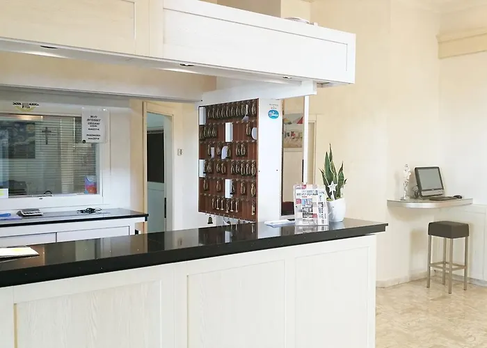 Apartmanhotel Montmartre 4*