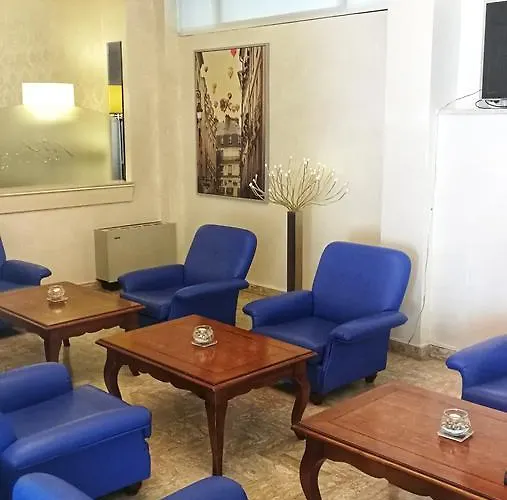 Montmartre Hotel apartamentowy
