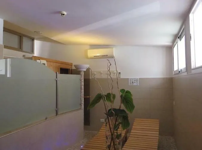 Montmartre Hotel apartamentowy 4*