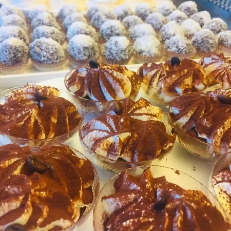 Montmartre Lägenhetshotell